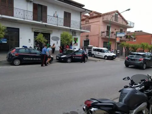 Pacco bomba, l'avvocato rischia l'uso delle mani