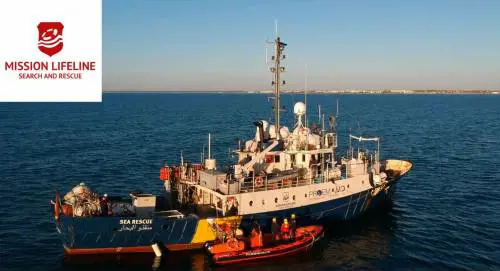 Il governo ora pressa Malta: "Faccia attraccare la Lifeline"