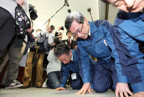 Il tempo della vergogna Giappone indignato per tre minuti "rubati"