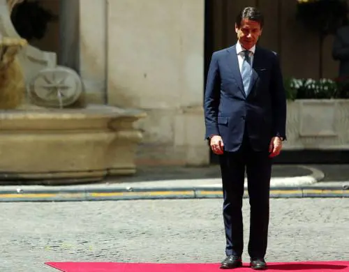 Ombre sul "palazzo di vetro": il governo oscura il suo sito