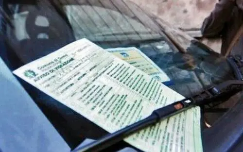 Targhe estere, arriva la stangata per i furbi