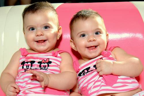 74 gemelli su 1.600 abitanti, il record "genetico" di Barbania