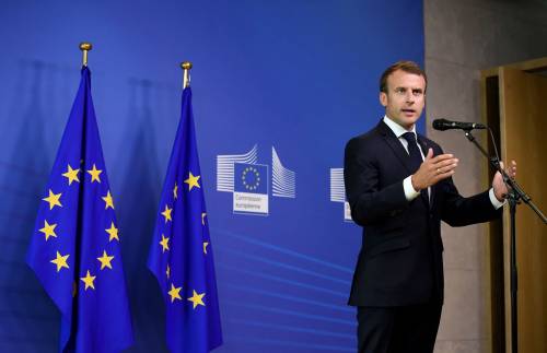 La solidarietà di Macron: al fondo Ue per l'Africa versa 9 milioni (noi 102)