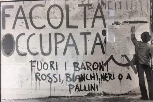 Università per tutti senza esami o meriti: così iniziò lo sfascio della nostra scuola