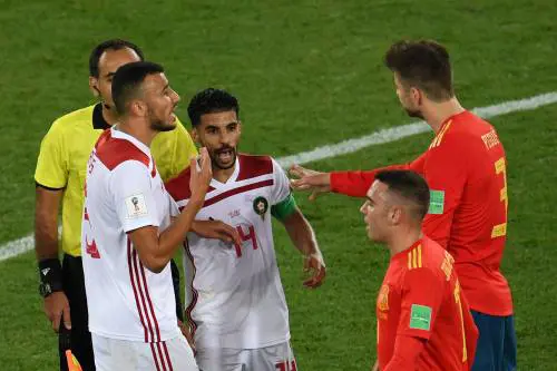 Spagna, che figura. Rischia le penne sullo stretto