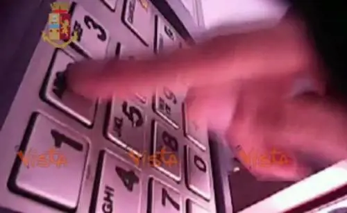 Ecco come i cybercriminali serbi ci rubano i codici del bancomat