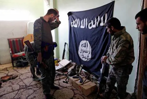 Sanremo, inneggiava in cella all'Isis: espulso detenuto tunisino