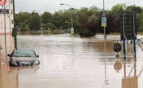Tangenti dopo l'alluvione, in manette sindaco nel Beneventano