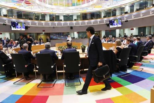 L'Ue ci trattiene la caparra. Resta l'incubo manovra-bis