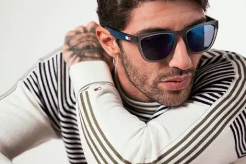 Andrea Iannone si è rifatto le labbra? La verità del chirurgo
