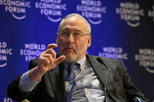 Stiglitz non ha dubbi: "L'Euro fatto a misura di Germania"