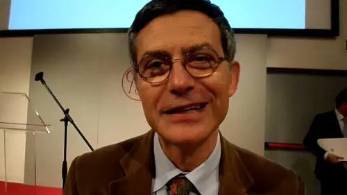 Foto presa da intervista su YouTube