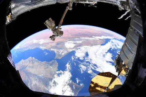 Dalla Luna partiranno i razzi per l'esplorazione dello spazio