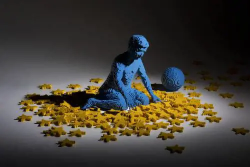 L'infanzia degli adulti: nasce l'arte di giocare con i mattoncini Lego