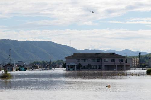Maltempo in Giappone: oltre 100 morti