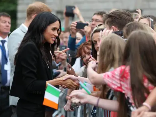 Meghan Markle, tra sorrisi e impegni ufficiali