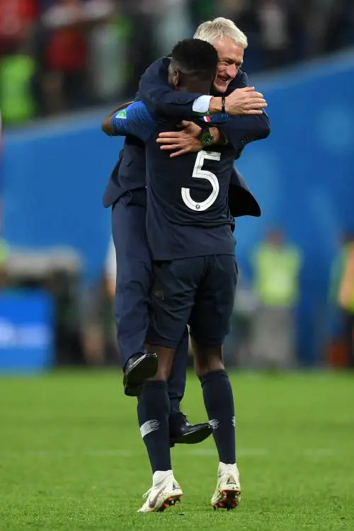 La rivoluzione silenziosa di monsieur Deschamps dalla Bastiglia al Cremlino