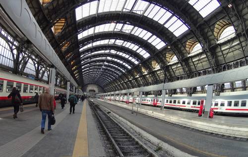 Furto alla stazione Centrale di Milano: arrestato giovane tunisino 