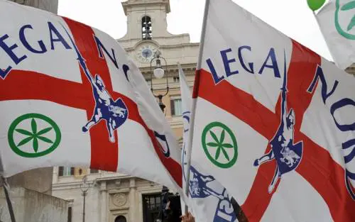 Varese, busta con proiettili alla Lega. La replica: "Non ci fermeremo"