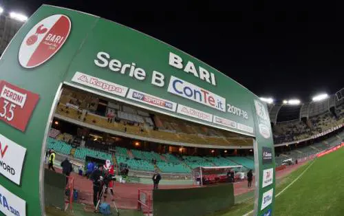 Il Bari fallito potrebbe evitare i dilettanti grazie al... Bisceglie