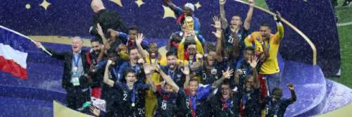 La metro di Parigi celebra la vittoria della Francia