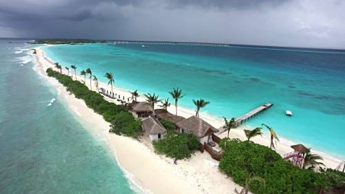 Maldive, turisti in aumento nonostante la violenta repressione nel paese