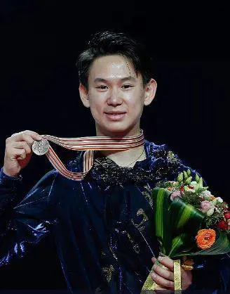 Un campione di pattinaggio sul ghiaccio assassinato a 25 anni