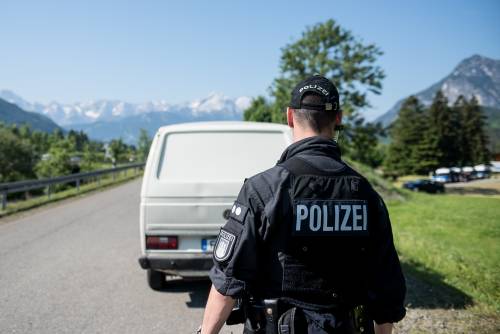Berlino, arrestata l'ex terrorista della Raf Daniela Klette: aveva passaporto italiano