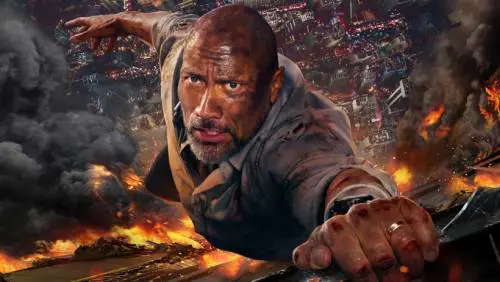 'The Rock' è un padre che sfida l'impossibile in "Skyscraper" 