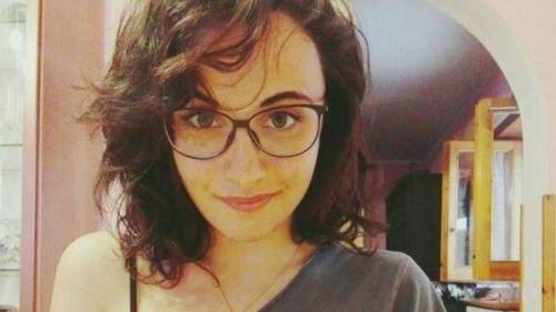 Giulia muore di tumore a 22 anni. L'Università le conferisce il titolo