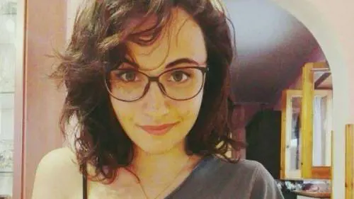 Giulia muore di tumore a 22 anni. L'Università le conferisce il titolo