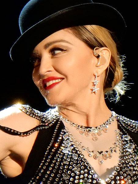 “Madonna mi molestava” Ora un'ex modella accusa la cantante