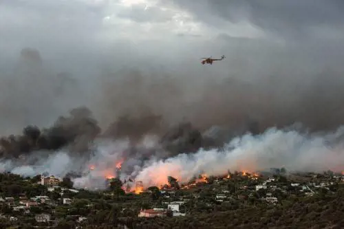 Così il fuoco di Prometeo crea e distrugge
