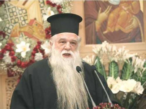 Il vescovo ortodosso: "La Grecia brucia perché Tsipras è ateo"