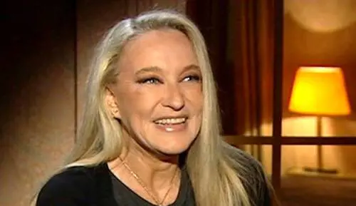 Eleonora Giorgi a Serena Grandi: ”Perché non dimagrisce un po’”? 