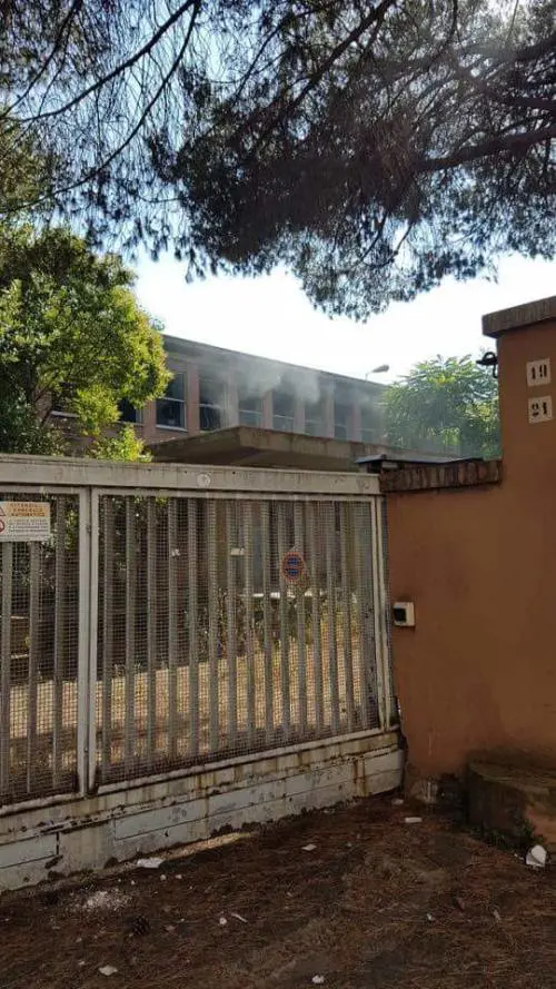 "Questa è la fabbrica della morte". Ecco la bomba chimica nella periferia di Roma
