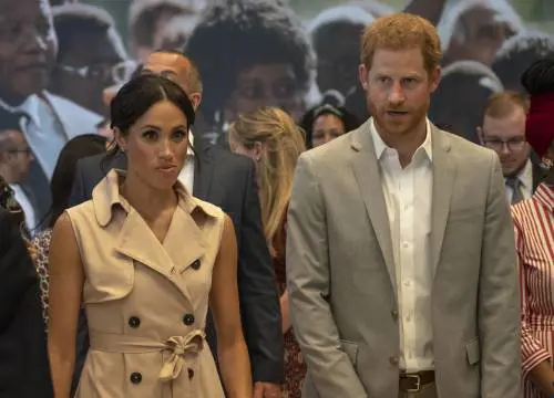 Il padre di Meghan Markle parla di Diana, la Royal Family s'infuria