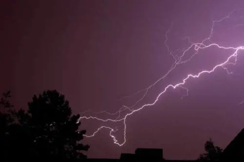 Salerno, due vittime della tempesta di fulmini abbattuta sul Cilento