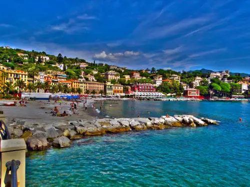 Case-vacanze, le 10 località turistiche dove costano di più 