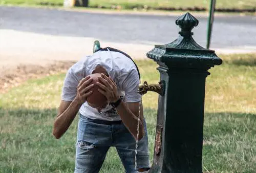 Fine settimana record: caldo, ozono oltre i limiti e traffico