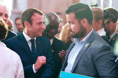 Per Macron ancora grane: spuntano milioni russi per Benalla