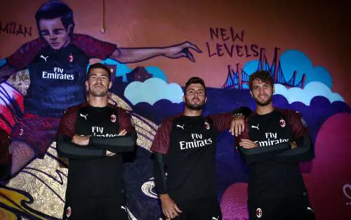 Milan, presentata la terza maglia per la stagione 2018-2019