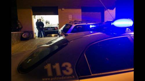 Modena, spacciano davanti al Policlinico: presi due stranieri