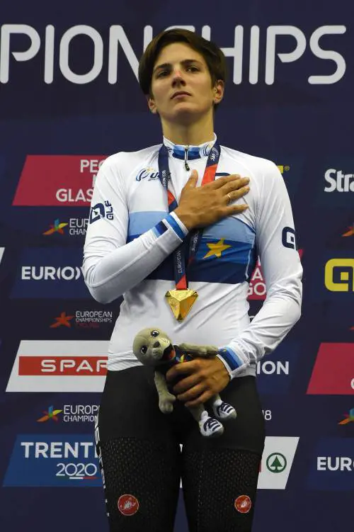 Viviani argento nell'Omnium, Confalonieri regina