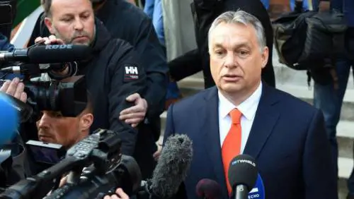 Salvini incontra Orban: M5S prende le distanze. ​E la sinistra si mobilita