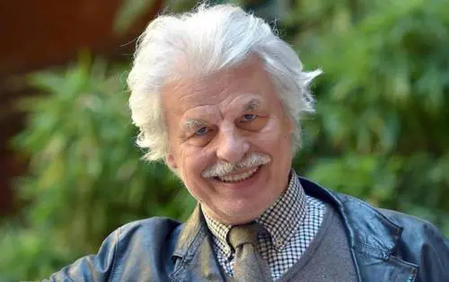 Michele Placido e Federica Vincenti, lite tra coniugi nelle acque di Sabaudia