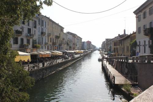 Milano come Venezia: prima gondola sui Navigli