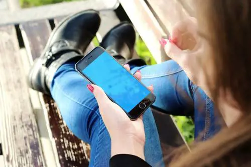 Caricare il cellulare mentre si aspetta il treno? A Rapallo si può
