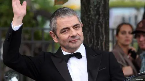 Mr. Bean difende le frasi di ​Boris Johnson sul burqa