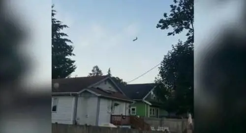 Usa, identificato il meccanico che ha rubato l'aereo. I genitori: "Siamo scioccati"